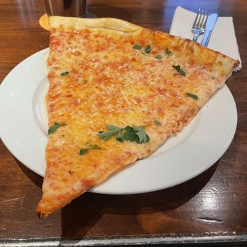 Bridger Brewing - Great pizza and cheap! - Breweries Near Me - Bozeman, Montana