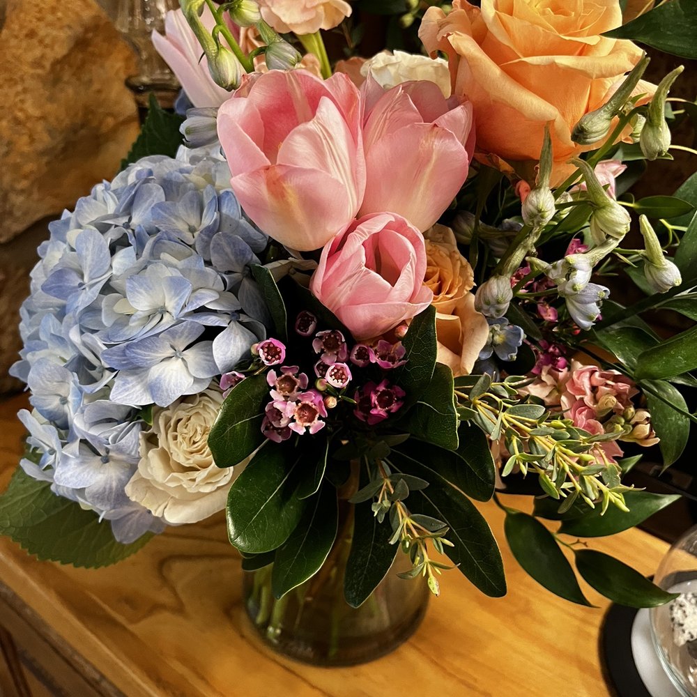 Breck & Co. Floral - Florists Near Me - Cleburne, Texas Breck & Co. Floral - Florists Near Me - Cleburne, Texas