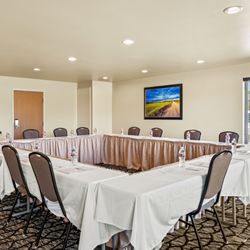 Ledgestone Hotel