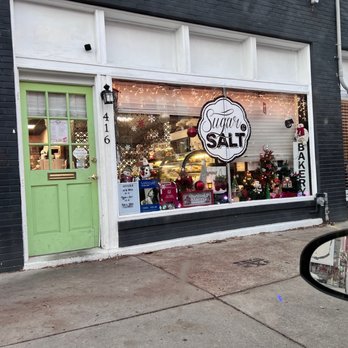 Sugar & Salt RVA - Store front - Custom Cakes Near Me - Richmond, Virginia Sugar & Salt RVA - Store front - Custom Cakes Near Me - Richmond, Virginia