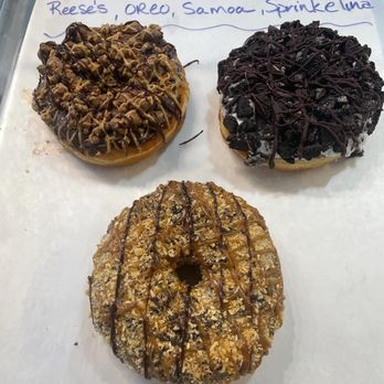 Blue Mountain Donut Company - Massive handmade "biggie" doughnuts - Donuts Near Me - Joseph, Oregon
