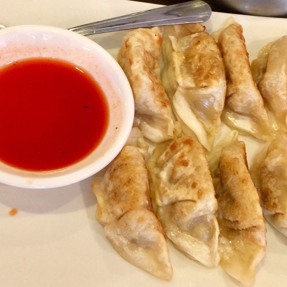 R House - Fried dumplings - Cantonese Near Me - Houston, Texas R House - Fried dumplings - Cantonese Near Me - Houston, Texas