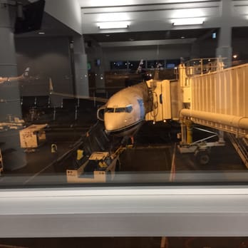 Alaska Airlines - My initial Alaskan airlines flight was delayed due to snow and alas missed my connecting flight. - Airlines Near Me - Seattle, Washington