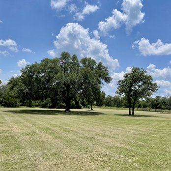 Diaz Brothers - Lawn Maintenance Service - Burton, Texas - Lawn Services Near Me