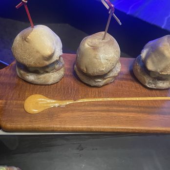 The Gatsby - Sliders - Cocktail Bars Near Me - Honolulu, Hawaii