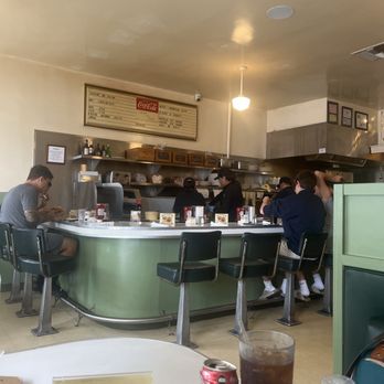 Snug Harbor - Diners Near Me - Santa Monica, California Snug Harbor - Diners Near Me - Santa Monica, California