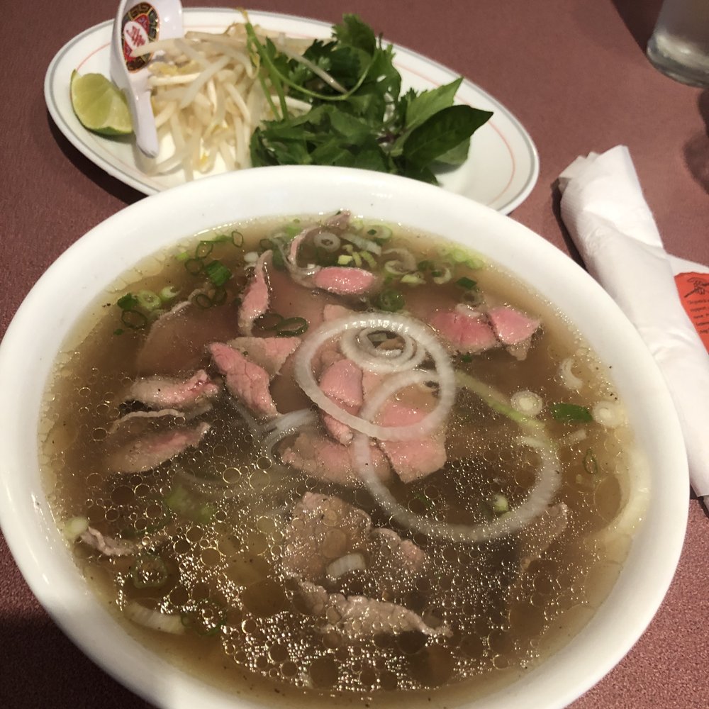 Pho Tai Pho Tai