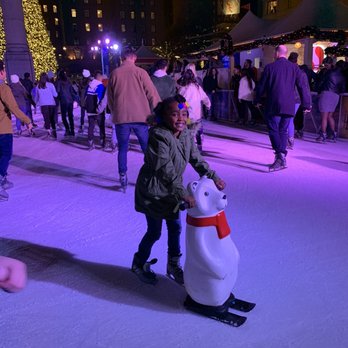 Holiday Ice Rink In Union Square - My little friend having fun - Skating Rinks Near Me - San Francisco, California Holiday Ice Rink In Union Square - My little friend having fun - Skating Rinks Near Me - San Francisco, California