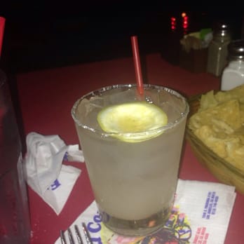 El Compadre - Flaming, now flameless margaritas! - Mexican Near Me - Los Angeles, California El Compadre - Flaming, now flameless margaritas! - Mexican Near Me - Los Angeles, California