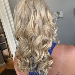 Waves Hair Studio - Hair by Shayla