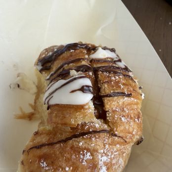 Stella's Bakery - Bakeries Near Me - Santa Rosa Beach, Florida