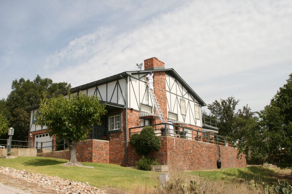 Slide of Constructors Division 9 General Contracting