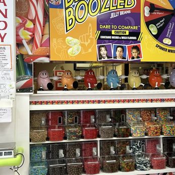 Dickinson Candy - Candy Stores Near Me - Old Orchard Beach, Maine
