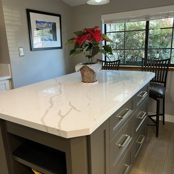 FGY Stone & Cabinet II - a kitchen island - Flooring Near Me - Hayward, California FGY Stone & Cabinet II - a kitchen island - Flooring Near Me - Hayward, California