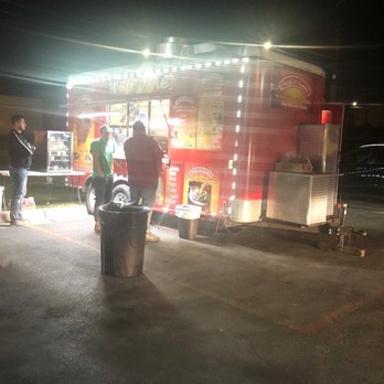 La Guadalupana - La Guadalupana taco stand - Food Trucks Near Me - San Antonio, Texas