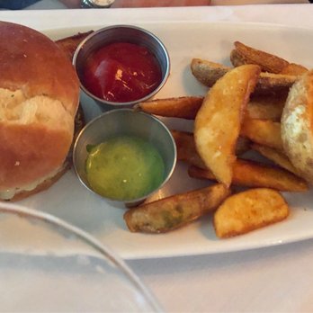NOCO - Farm to Burger - New American Near Me - Saint James, New York
