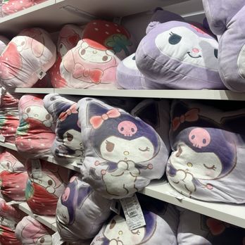 Miniso - Toy Stores Near Me - Eden Prairie, Minnesota
