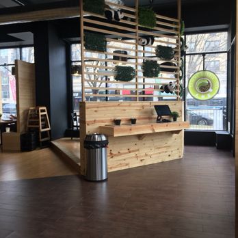 Taichi Bubble Tea Chicago - Interior - Ramen Near Me - Chicago, Illinois