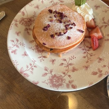 Little Hen - Roses pancakes - Breakfast & Brunch Near Me - Weston, Florida Little Hen - Roses pancakes - Breakfast & Brunch Near Me - Weston, Florida