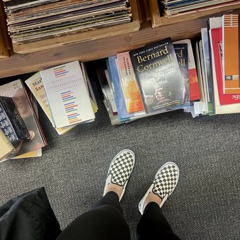 Book Alley - Bookstores Near Me - Pasadena, California