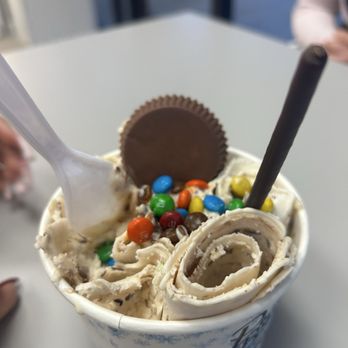 Polar Bear Rolled Ice Cream - Funky monkey - Ice Cream & Frozen Yogurt Near Me - Union City, California Polar Bear Rolled Ice Cream - Funky monkey - Ice Cream & Frozen Yogurt Near Me - Union City, California