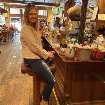 H3 Ranch - Bar - Steakhouses Near Me - Fort Worth, Texas