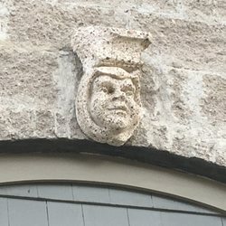 Beauport Inn - Casting over garage doors