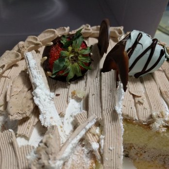 La Farfalla Bakery - Can we please have fresh cakes? The creams are like dry clays. - Bakeries Near Me - Fremont, California La Farfalla Bakery - Can we please have fresh cakes? The creams are like dry clays. - Bakeries Near Me - Fremont, California
