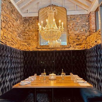 The Fed - The vault private room - New American Near Me - Clarkston, Michigan