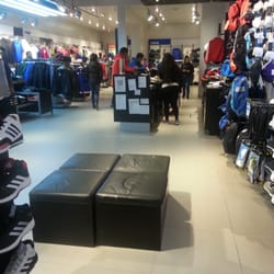 Adidas Store