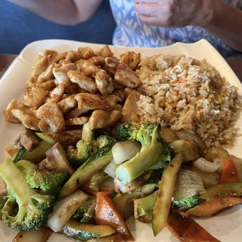 Kiku Sushi & Grill - Japanese Near Me - Osprey, Florida Kiku Sushi & Grill - Japanese Near Me - Osprey, Florida