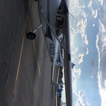 Aviator Air Flight School - Flight Instruction Near Me - Grand Prairie, Texas
