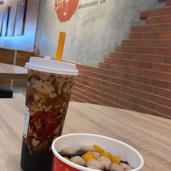 Meet Fresh - Milk tea boba and taro ball signature - Bubble Tea Near Me - Westminster, California Meet Fresh - Milk tea boba and taro ball signature - Bubble Tea Near Me - Westminster, California