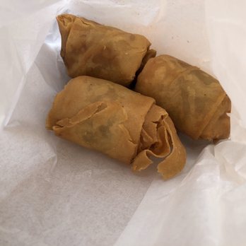 Waimea Canyon Lookout - Apple banana lumpia - Hiking Near Me