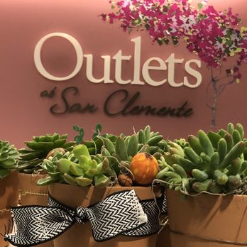 Outlets at San Clemente - Outlet Stores Near Me - San Clemente, California