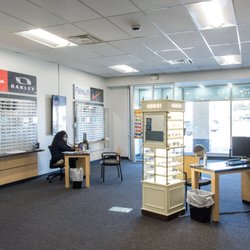 Dr. Tavel Family Eye Care