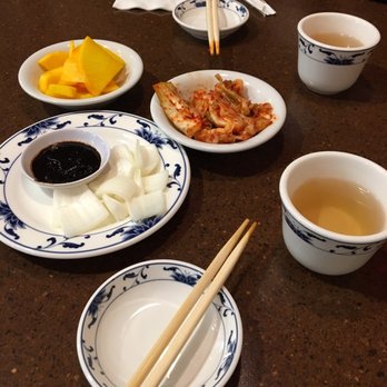 Dowon Chinese Restaurant - tea and sides - Chinese Near Me - Honolulu, Hawaii