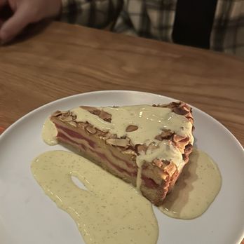 Rolo's - Rhubarb almond tart - Sandwiches Near Me - Ridgewood, New York Rolo's - Rhubarb almond tart - Sandwiches Near Me - Ridgewood, New York