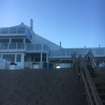 Blue - Inn On The Beach - Blue from the beach - Hotels Near Me - Newbury, Massachusetts