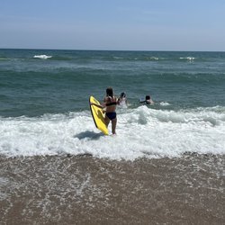 Long Point Wildlife Refuge - Strong waves crashing close to Shore