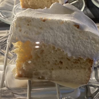 La Espadaña - Tres leches cake - Mexican Near Me - Tijuana, BCN La Espadaña - Tres leches cake - Mexican Near Me - Tijuana, BCN