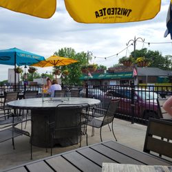 Cheap Andy's Saloon - Patio