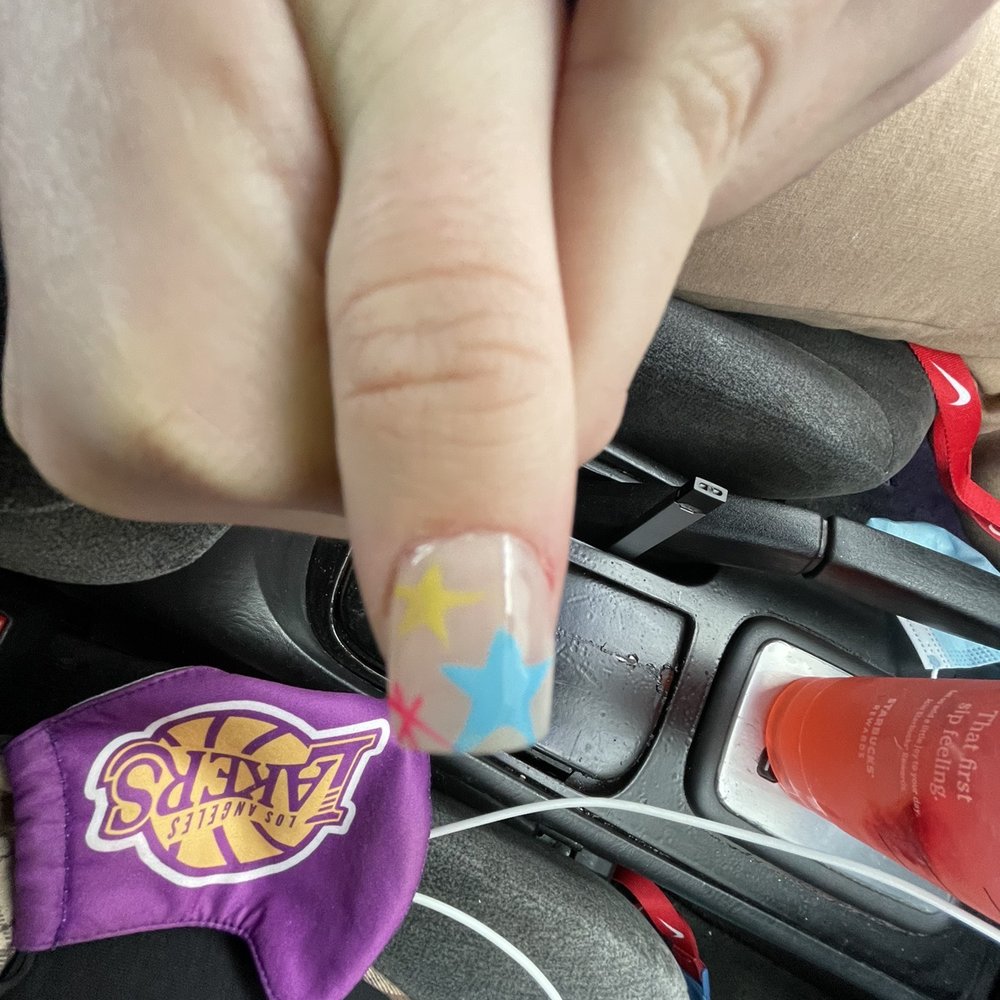 Dola Nails - Nail Salons Near Me - Lake Oswego, Oregon