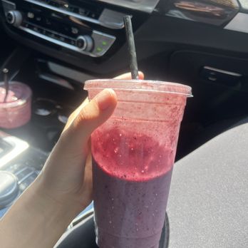 Spoon & Straw - Peanut Butter and Jelly Protein Smoothie - Coffee & Tea Near Me - Marysville, Washington