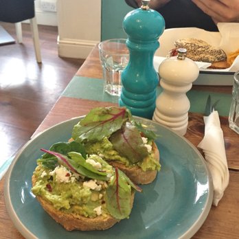 Cafe la Coco - Smashed Avocado on Sourdough - Cafes Near Me - Kilkenny, KK