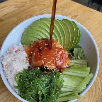 Roll Call - Salmon Poke @lindaloves_food - Sushi Bars Near Me - Los Angeles, California