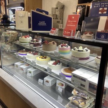 Paris Baguette - Bakeries Near Me - Birmingham, Michigan