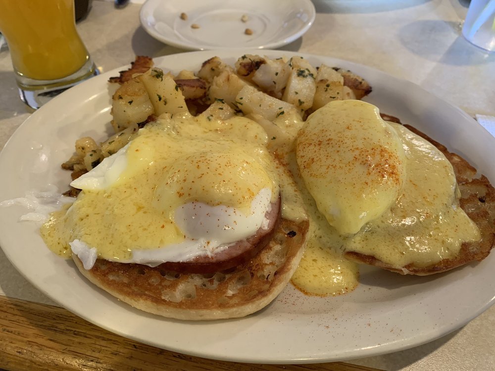 THE BROADWAY 46 Photos & 37 Reviews 100 Water St, Worcester, Massachusetts Ice Cream