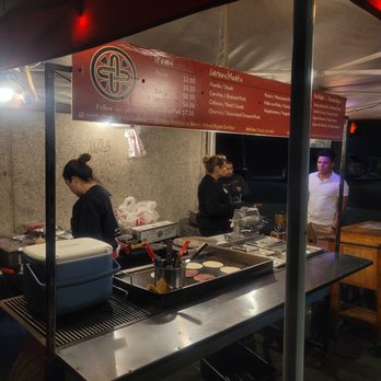 Cucina Nahua - a group of people preparing food - Tacos Near Me - Los Angeles, California Cucina Nahua - a group of people preparing food - Tacos Near Me - Los Angeles, California
