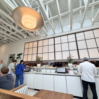 Goop Kitchen - Inside view of the kitchen. - Pizza Near Me - San Diego, California Goop Kitchen - Inside view of the kitchen. - Pizza Near Me - San Diego, California